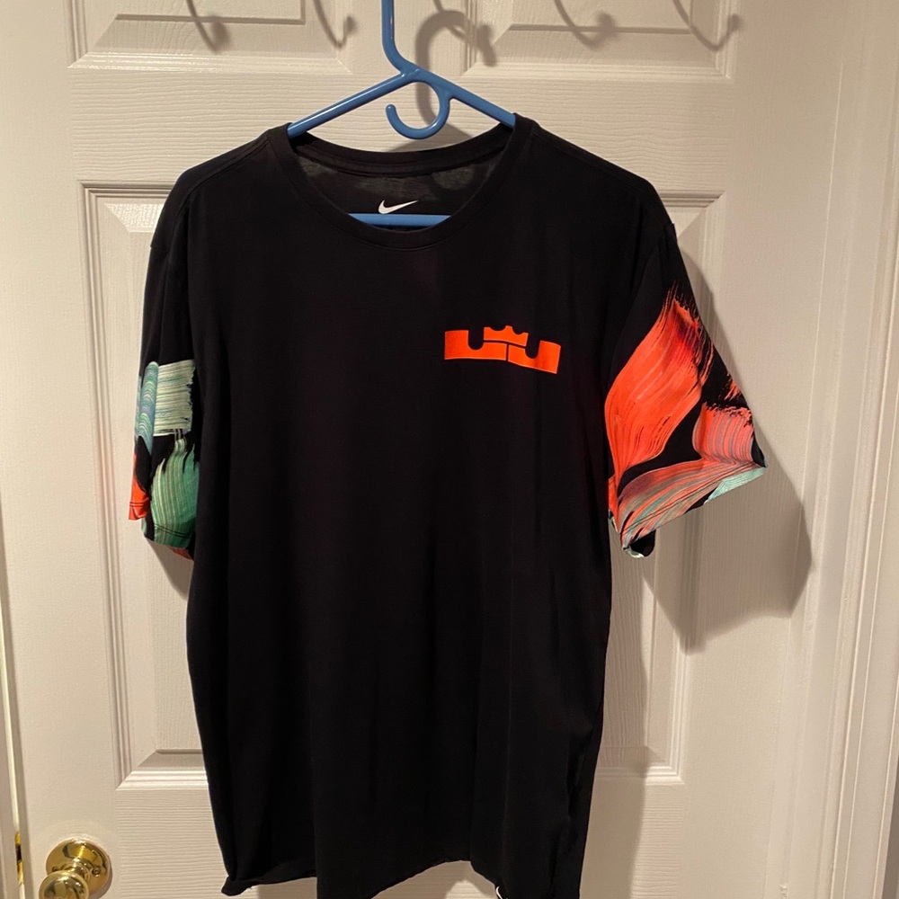 Nike Lebron James Dri-fit Hawaiian Tee XL